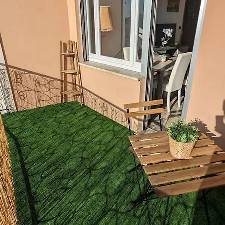 Ferienwohnung La Terrazza Del Re Vercelli Exterior foto